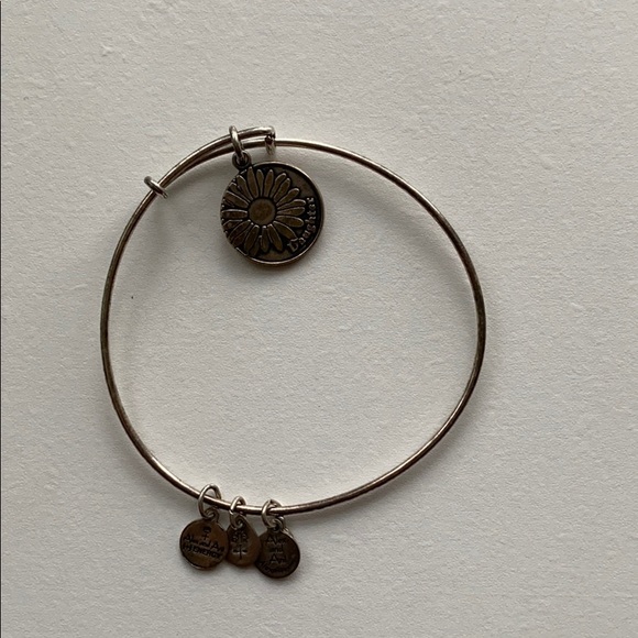 Alex and Ani daughter bracelet - Picture 2 of 4